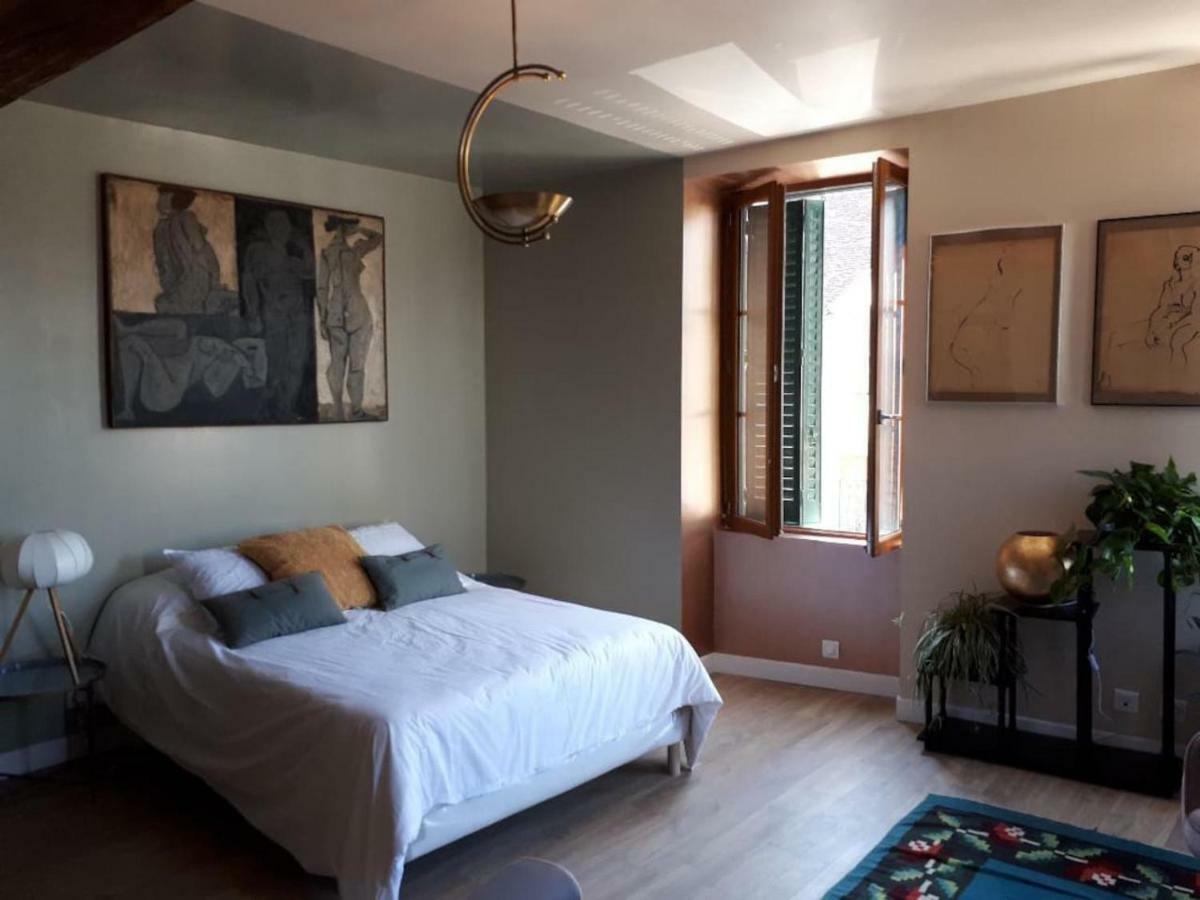 Logement Artiste Entier Centre Village Vermenton 외부 사진